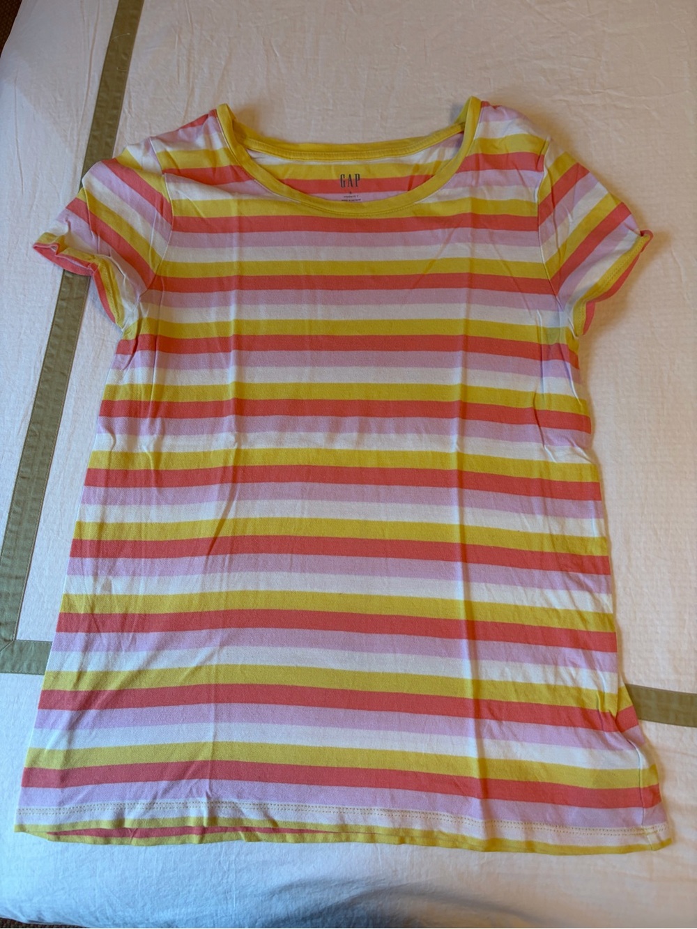 GAP Favorite Tee Striped top, amazing worn condition, size small